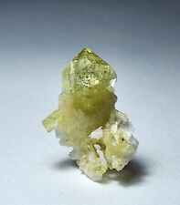 Amostra de cristal mineral de brasiliita Brasil comprar usado  Enviando para Brazil