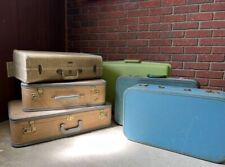 various suitcases for sale  Bomont