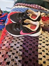 Nike childs girls for sale  READING