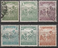 Lot timbres perforés d'occasion  Manduel