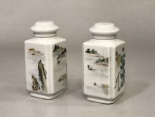 Par de mini saleiros chineses antigos de porcelana marcados comprar usado  Enviando para Brazil