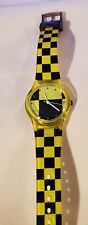 Reloj de goma amarillo y negro con cabina taxi segunda mano  Embacar hacia Argentina