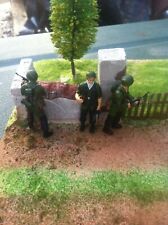 1.35 scenery / diorama/ base with 5 figures built painted for sale  LONDONDERRY