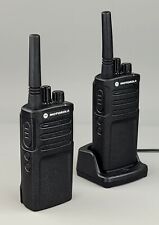2x Radio Walkie-Talkies sin licencia Motorola XT420 PMR446 con cargador segunda mano  Embacar hacia Mexico