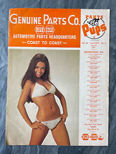 Junho de 1977 NAPA Peças Filhotes Pin-up Revista Flyer Menina Risque Terno de Banho Bebê Antigo comprar usado  Enviando para Brazil