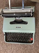 olivetti typewriter lettera 22 for sale  WORTHING