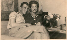 1942 giovane coppia usato  Cremona
