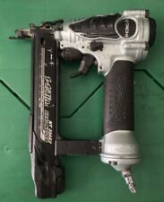 Hitachi 1 1/4 inch Brad Nailer NT 32AE2, includes carrying case, preowned for sale  Shipping to South Africa