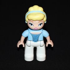 Personnage cendrillon lego d'occasion  Cerisy-la-Salle