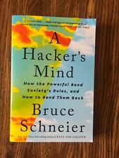 A Hacker's Mind: How the Powerful Bend Society's Rules, and How to Bend them... comprar usado  Enviando para Brazil