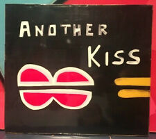 Kiss arte contemporanea usato  Italia