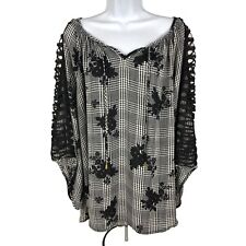 Blusa feminina Tacera tamanho 3X preta branca floral manga quimono renda manga enfeitada, usado comprar usado  Enviando para Brazil