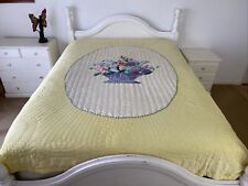 Cobertor/colcha queen acolchoada floral cetim amarelo vintage 245 cm x 205 cm comprar usado  Enviando para Brazil