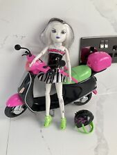 Monster high ghostilla for sale  GREAT YARMOUTH