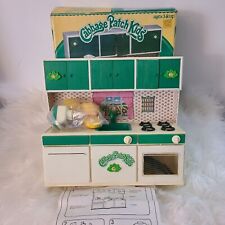 Usado, Juego de cocina vintage 1983 Cabbage Patch para niños a batería con agua corriente segunda mano  Embacar hacia Argentina