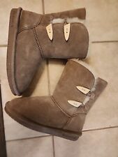New bearpaw 682w for sale  Spring