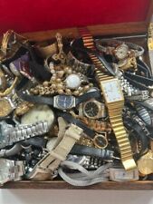 Joblot de relojes y joyas no probados (se venden como se ven), limpieza de la casa. segunda mano  Embacar hacia Argentina