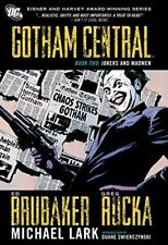 Gotham central book for sale  Shipping to Ireland