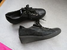 Chaussures baskets femme d'occasion  Châlons-en-Champagne