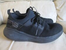 Skechers run fast for sale  GUILDFORD