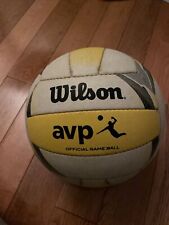 Bola de jogo oficial Wilson amarela/branca AVP Pro Beach vôlei couro WTH6007 comprar usado  Enviando para Brazil