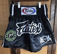 Shorts raro Fairtex Muay Thai boxe kick boxe MMA preto branco tamanho médio em excelente estado usado, usado comprar usado  Enviando para Brazil