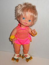 1982 Mattel Baby Skates Wind Up 15" boneca de patinação sardas loiras covinhas ~ Funciona comprar usado  Enviando para Brazil
