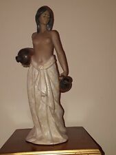 Porcellana lladro donna usato  Italia