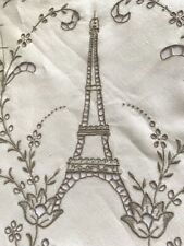 Toalha de Mesa Vintage Madeira Torre Eiffel Paris Bordada Linho 51" Cutwork RARA comprar usado  Enviando para Brazil
