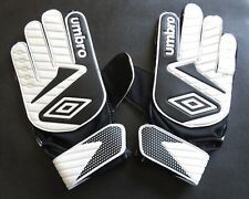 Brand New Umbro Goalkeeper Gloves Size 11 for sale  NOTTINGHAM