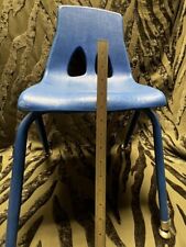 Usado, Cadeira escolar infantil 13” altura do assento, pernas de aço cromado azul comprar usado  Enviando para Brazil