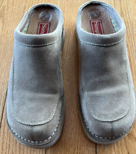 Simple suede clogs for sale  Weidman