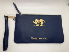 SACO DE EMBREAGEM Disney Pandora pulseira com zíper azul marinho com ouro Mickey e Minnie Mouse comprar usado  Enviando para Brazil