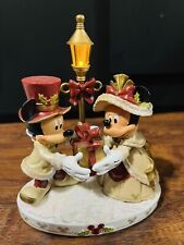 Figura de Navidad victoriana rara de Mickey y Minnie de los parques de Disney con lámpara iluminada, usado segunda mano  Embacar hacia Argentina