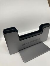 Docking station vertical de metal HENGE DOCKS 13" MacBook Pro retina touchbar, usado comprar usado  Enviando para Brazil
