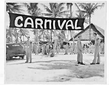 Usado, 1945 Foto WW2 U.s. Marine's 3RD Div. tenha Carnaval pós-Iwo Jima-Tempo De Diversão comprar usado  Enviando para Brazil