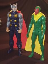 Usado, "Figuras de acción Marvel DC Super Thor-Batman-Capitán América-Ironman-Visión-Flash 14""11" segunda mano  Embacar hacia Argentina