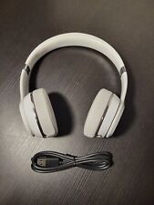 Fones de ouvido supra-auriculares sem fio Beats by Dr. Dre Solo3 - Prata acetinada comprar usado  Enviando para Brazil