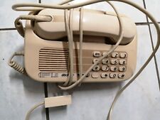 Vintage téléphone ancien d'occasion  Gouzeaucourt