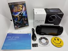 Usado, Sistema Sony PSP 3000 preto piano com carregador de caixa [região livre] Playstation comprar usado  Enviando para Brazil