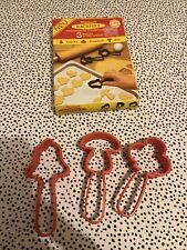 Vintage Westmark Biscuit Pastry Cutters Back Fix Bell Shape West Germany Plastic, used for sale  Shipping to South Africa