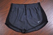 Shorts Nike Dri-Fit Tempo forrado cinza preto feminino médio M comprar usado  Enviando para Brazil