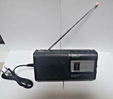 Radio portable vintage d'occasion  Trouville-sur-Mer