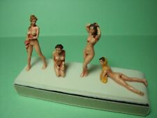 Figurines set nues d'occasion  Truchtersheim
