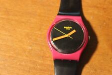 Usado, Reloj Swatch negro caliente rosa vintage segunda mano  Embacar hacia Argentina