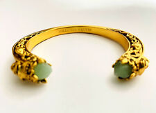 Usado, Pulseira aberta de jade caveira tom dourado Alexander McQueen comprar usado  Enviando para Brazil