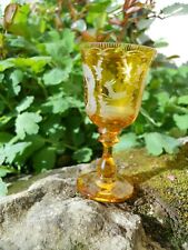 n°2/ verre cave à liqueur cristal jaune taillé décor vénerie biche Napoléon III  d'occasion  Villeneuve-l'Archevêque