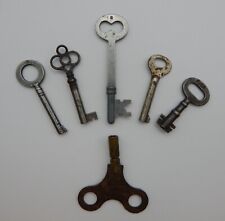 Keys clock key for sale  Hartville
