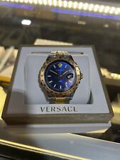Relógio masculino Versace Hellenyium V11060017 GMT mostrador azul tom duplo ouro rosa comprar usado  Enviando para Brazil