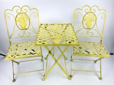 Usado, Estilo Victoriano Conjunto de Muebles de patio Metal Niños sillas & mesa de Chippy Pintura segunda mano  Embacar hacia Spain